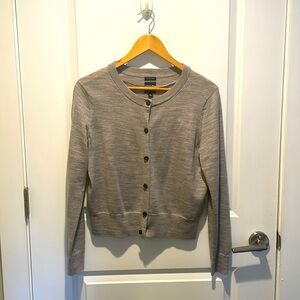 Gray Cardigan, Gap, Size M, Merino Wool (machine washable)